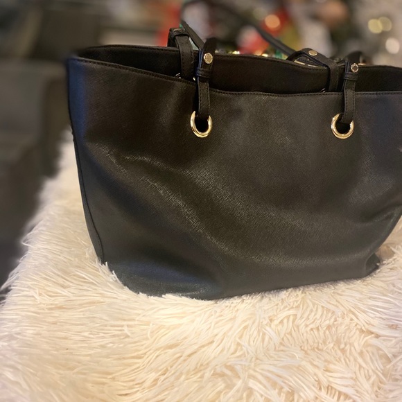 Calvin Klein Tote - Picture 5 of 8